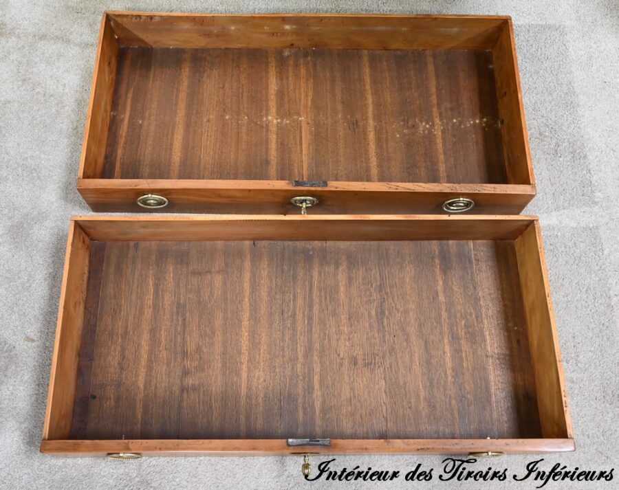 Commode Scriban de Port en Acajou de Saint Martin et de Cuba, époque Louis XV – XVIIIe – Image 34