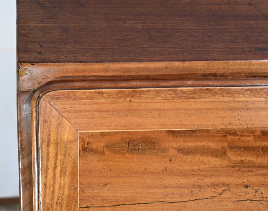 Commode Scriban de Port en Acajou de Saint Martin et de Cuba, époque Louis XV – XVIIIe – Image 9