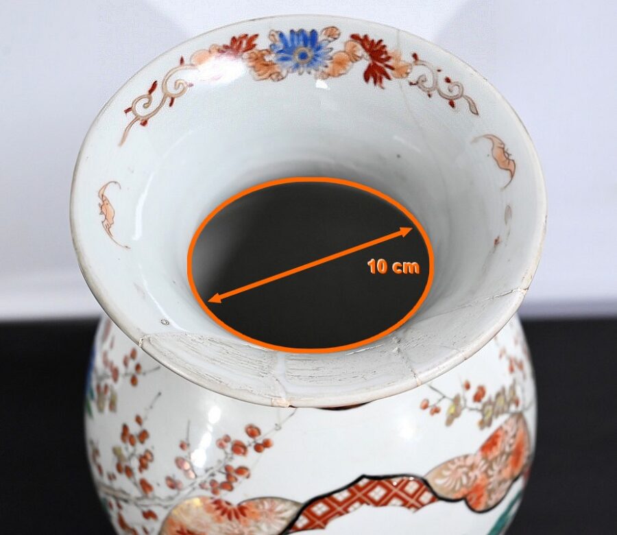 Grand Vase en Porcelaine Japonaise – Fin XIXe – Image 19