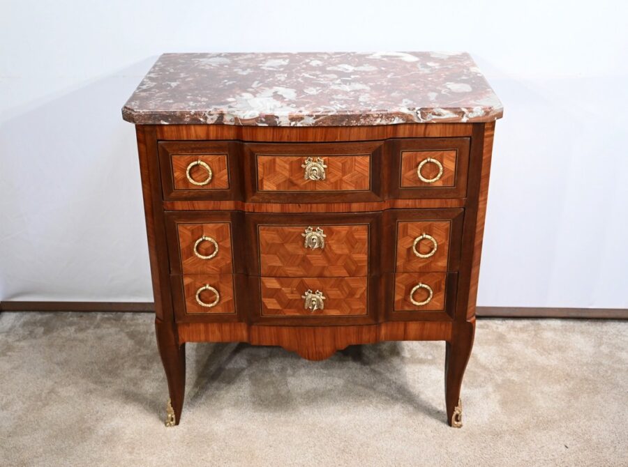 Petite Commode en Bois de Rose et Acajou, Transition Louis XV/Louis XVI - 2ème Partie XIXe