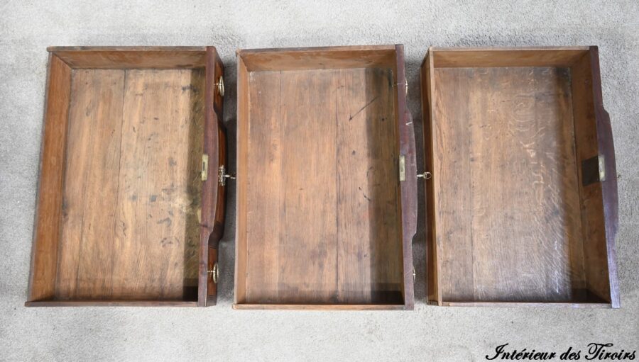 Petite Commode en Bois de Rose et Acajou, Transition Louis XV/Louis XVI - 2ème Partie XIXe – Image 22