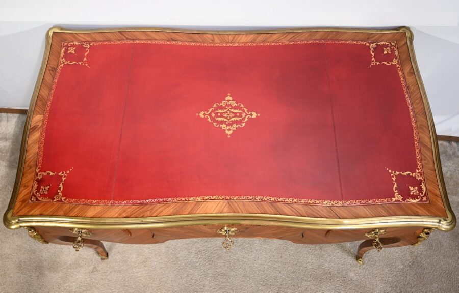 Bureau de Milieu en Bois Précieux, style Louis XV – Début XXe – Image 5