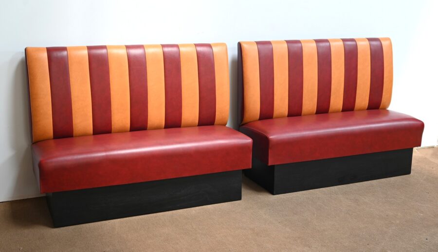 Paire de Banquette de Bistrot en Simili Cuir – 1970 – Image 2