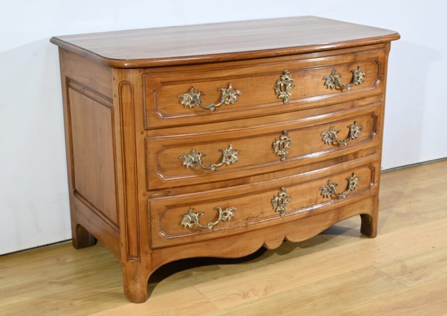 Commode en Merisier Massif, époque Transition Louis XIV / Régence – Début XVIIIe – Image 3