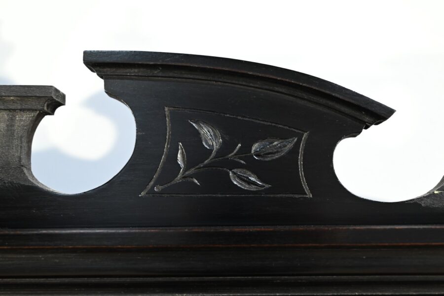Meuble d’Entre Deux en Poirier Noirci, style Napoléon III – Fin XIXe – Image 9