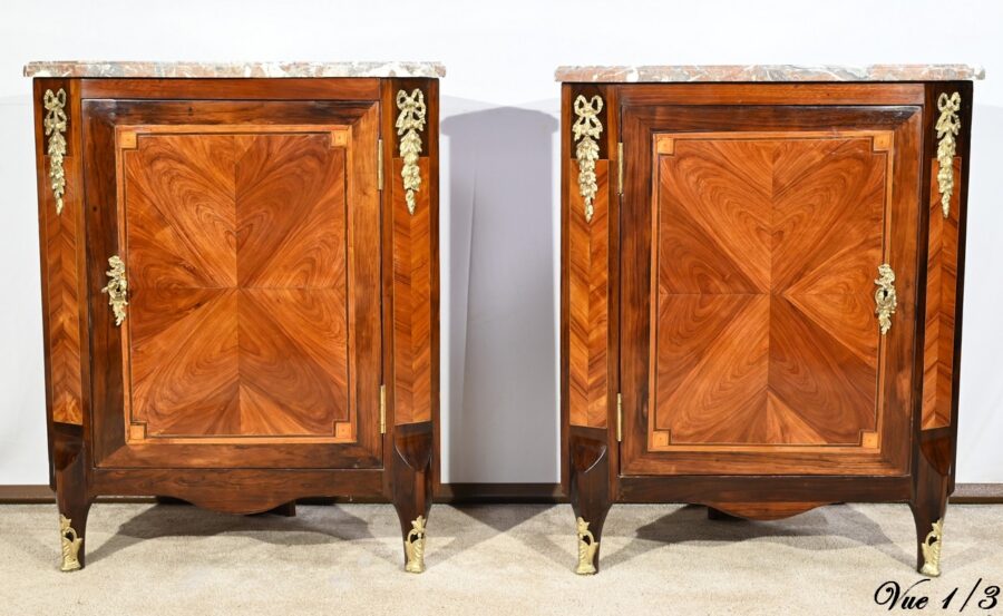 Paire d’Encoignures en Bois Précieux, époque Transition Louis XV/Louis XVI – 2ème Partie XVIIIe – Image 10