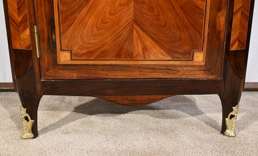 Paire d’Encoignures en Bois Précieux, époque Transition Louis XV/Louis XVI – 2ème Partie XVIIIe – Image 19