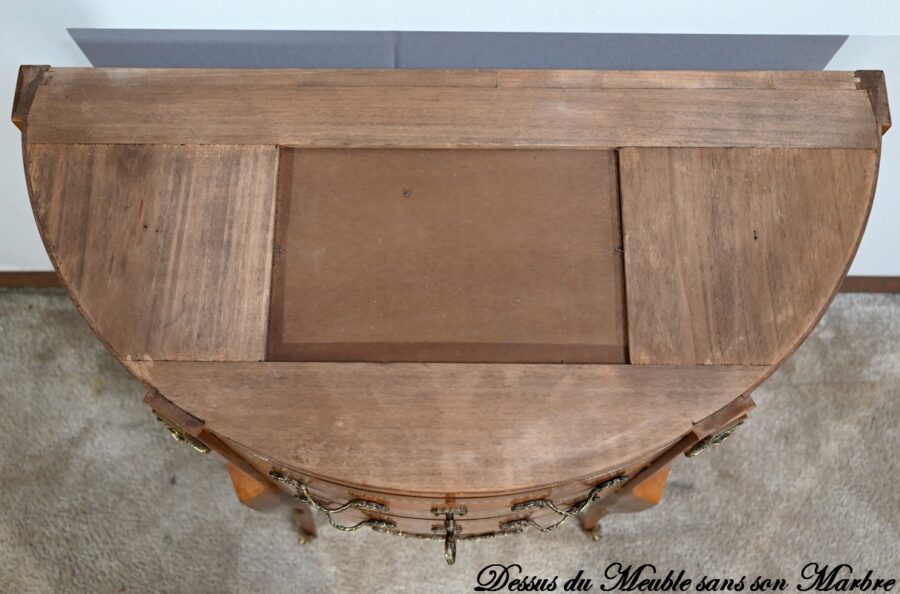 Petite Commode Demi-Lune en Bois de Rose, style Transition Louis XV/Louis XVI – 1ère Partie XXe – Image 28