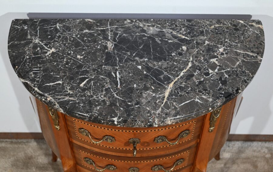 Petite Commode Demi-Lune en Bois de Rose, style Transition Louis XV/Louis XVI – 1ère Partie XXe – Image 6
