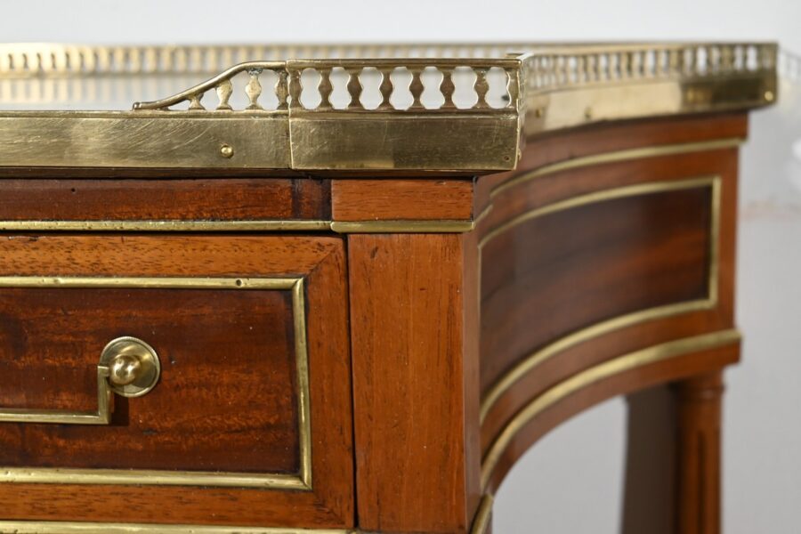 Petite Console en Acajou, époque Louis XVI – Fin XVIIIe – Image 11
