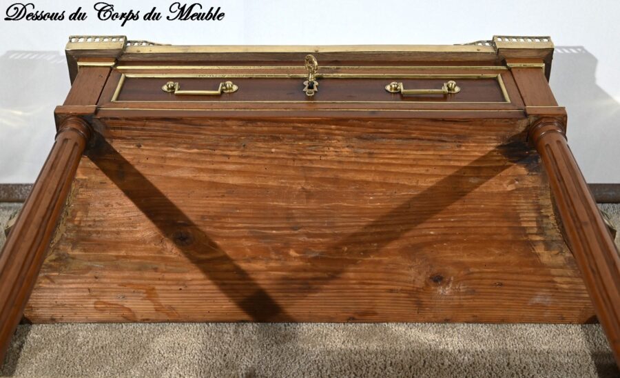 Petite Console en Acajou, époque Louis XVI – Fin XVIIIe – Image 32