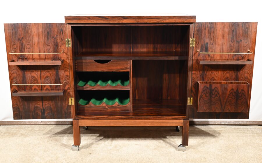 Bar Scandinave à Roulettes en Palissandre de Rio, signé Torbjørn Afdal pour Bruksbo – 1960 – Image 5