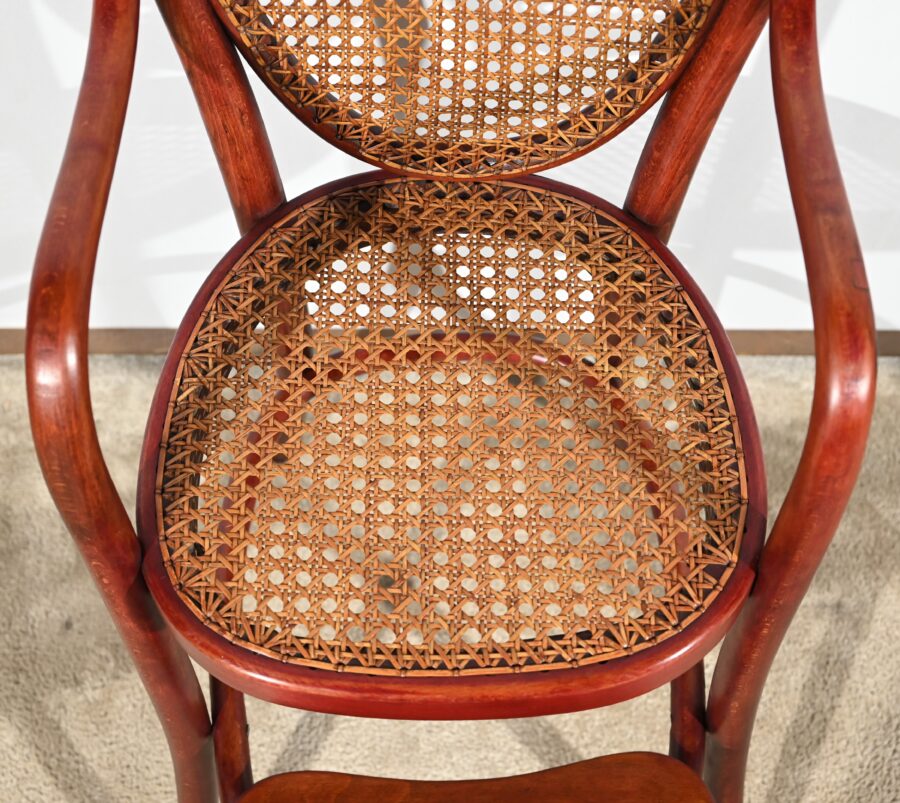 Chaise Haute d’Enfant n°12303 en Hêtre, estampillée Thonet – Début XXe – Image 9