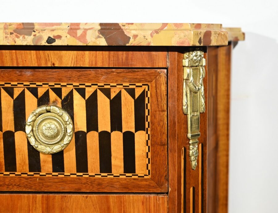Commode en Bois de Rose et Acajou, style Transition Louis XV / Louis XVI – Fin XIXe – Image 13