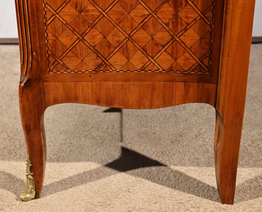 Commode en Bois de Rose et Acajou, style Transition Louis XV / Louis XVI – Fin XIXe – Image 28