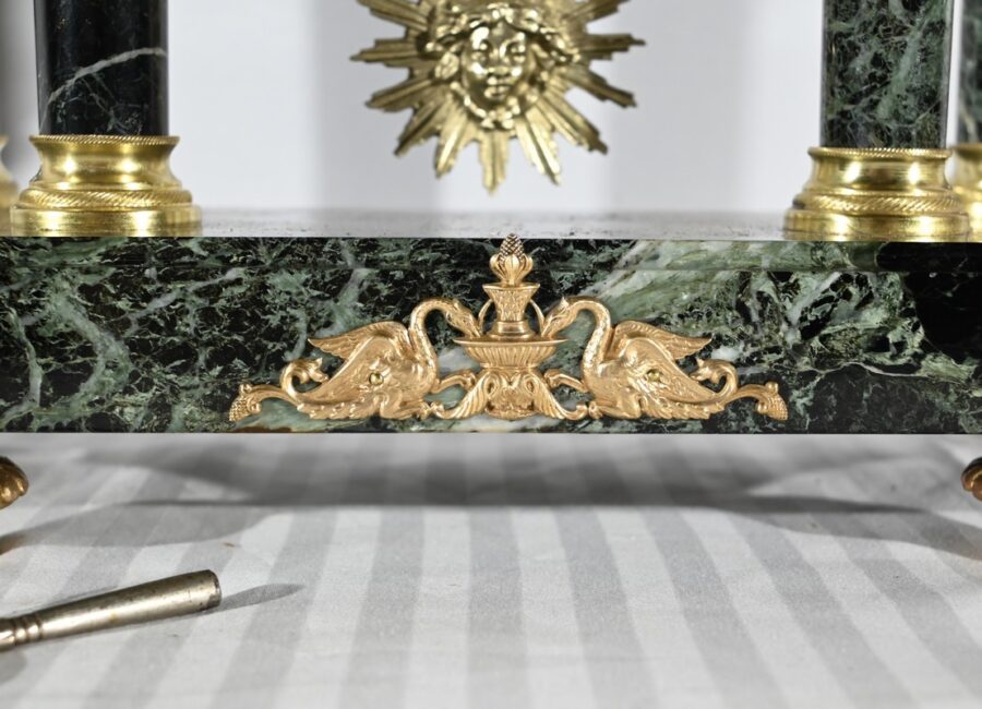 Importante Garniture de Cheminée en Régule et Marbre – Fin XIXe – Image 17