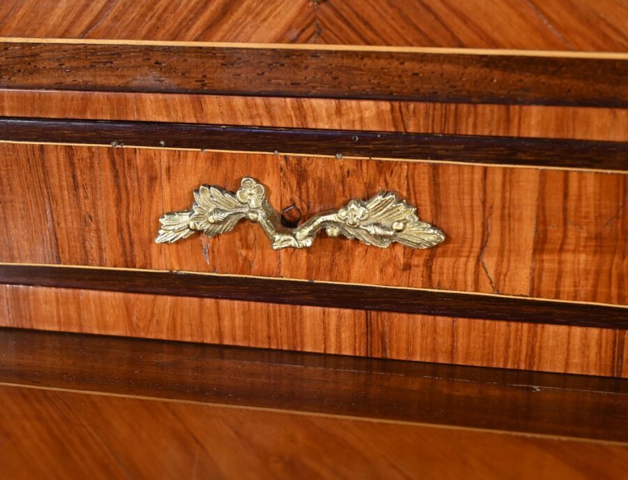 Petit Bonheur du Jour en Bois de Rose, style Louis XV – Milieu XIXe – Image 19