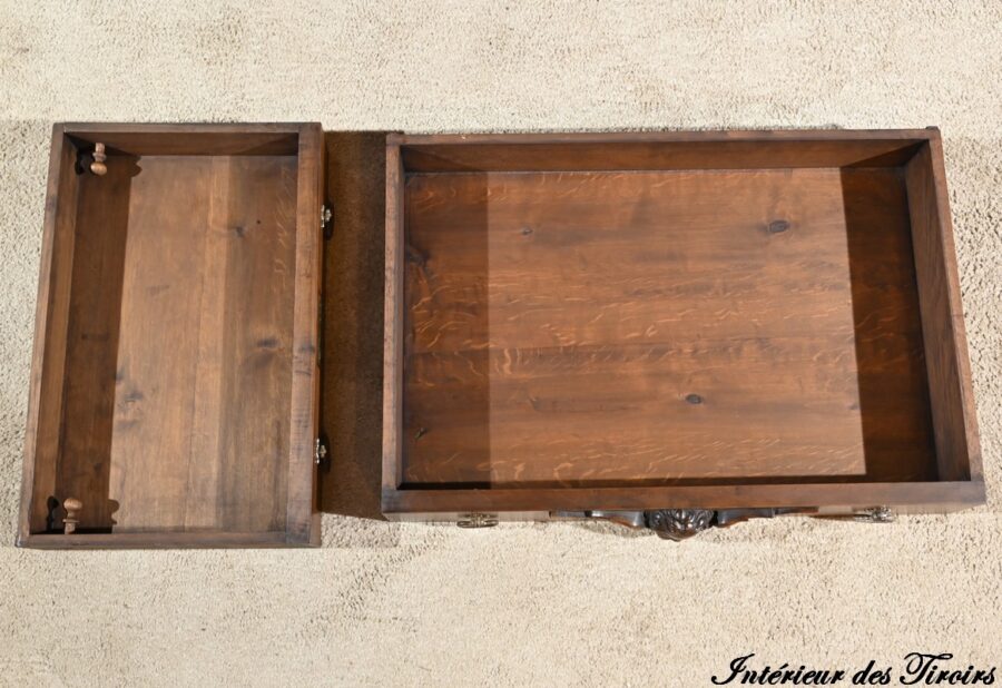 Petit Buffet Deux Corps en Noyer Massif, style Renaissance – Milieu XIXe – Image 38