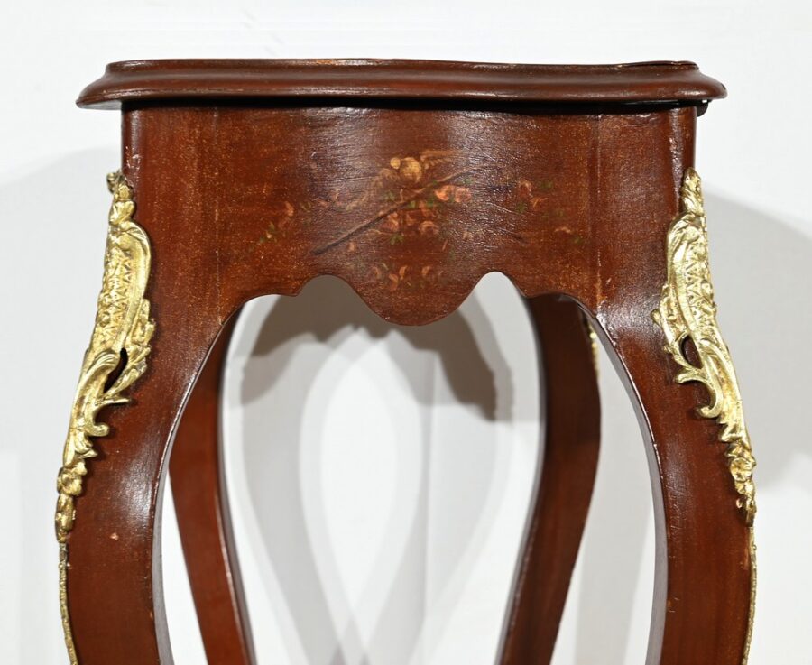 Petite Table à Ouvrage en Bois Laqué, style Louis XV – Fin XIXe – Image 18