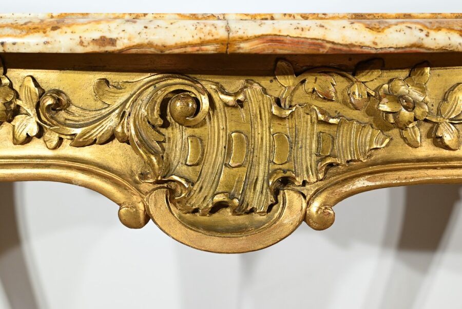 Petite Table de Milieu en Bois Doré, style Louis XV – Fin XIXe – Image 23