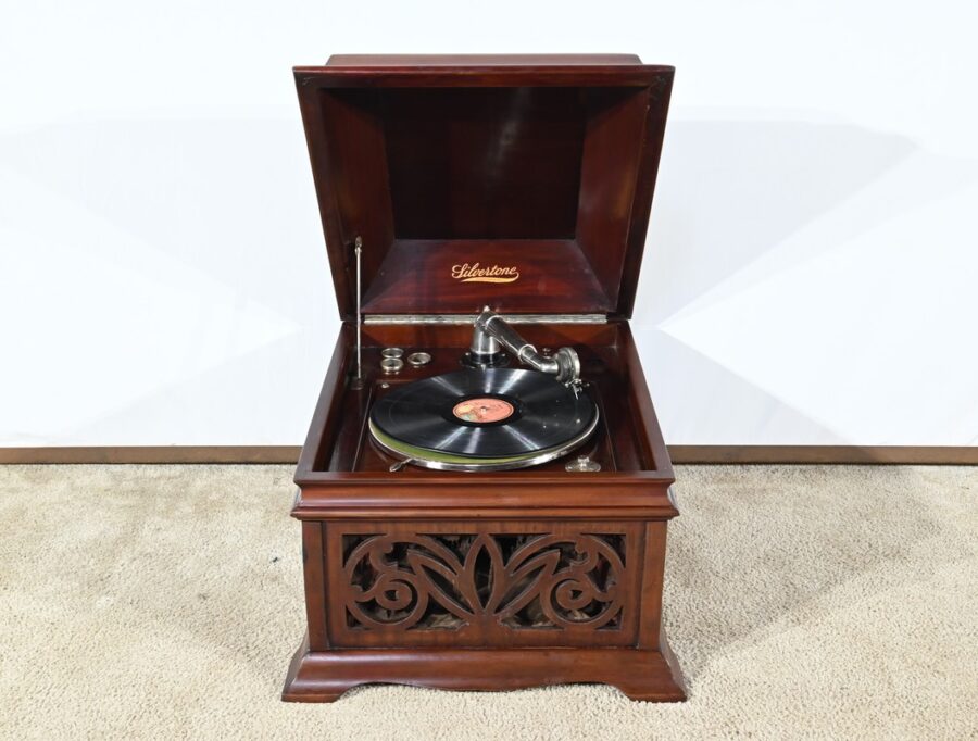 Phonographe Silvertone, Model VII, en Acajou – 1920 – Image 2