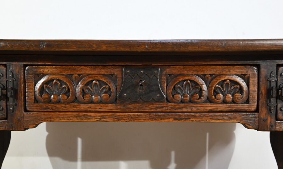 Table Bureau en Chêne, style Néogothique – Début XXe – Image 9