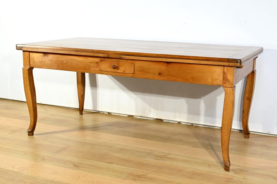 Table Régionale en Merisier, style Louis XV – Milieu XIXe – Image 4