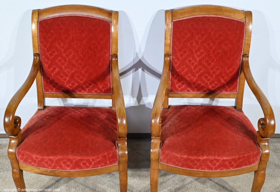 Paire de Fauteuils en Merisier, époque Louis Philippe – 1ère partie XIXe – Image 4