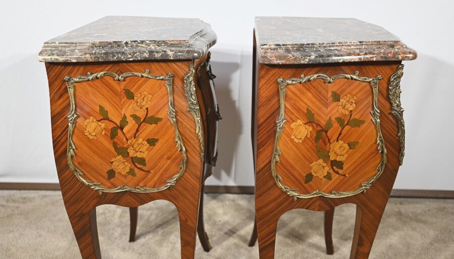 Paire de Chevets en Bois de Rose et Marqueteries, style Louis XV - Milieu XXe – Image 14