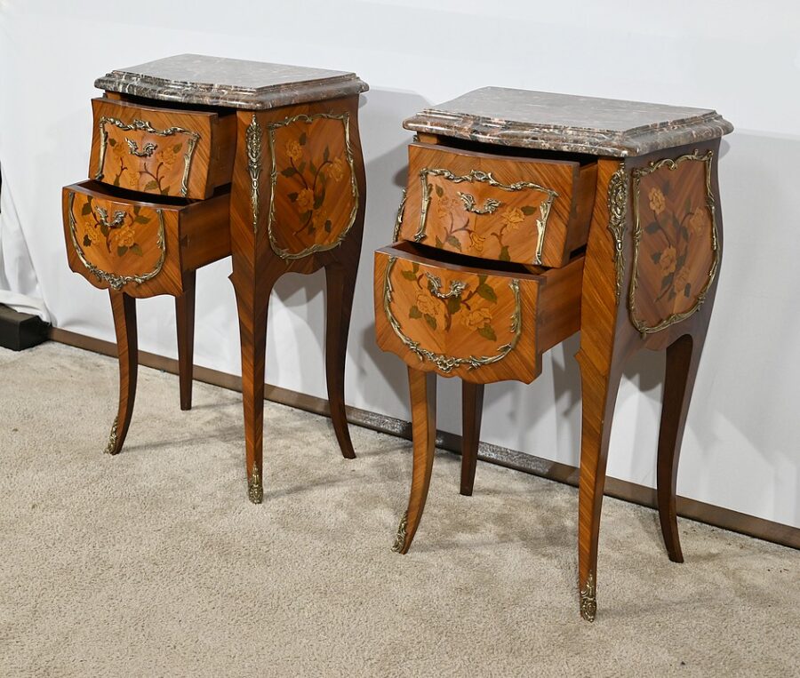 Paire de Chevets en Bois de Rose et Marqueteries, style Louis XV - Milieu XXe – Image 4