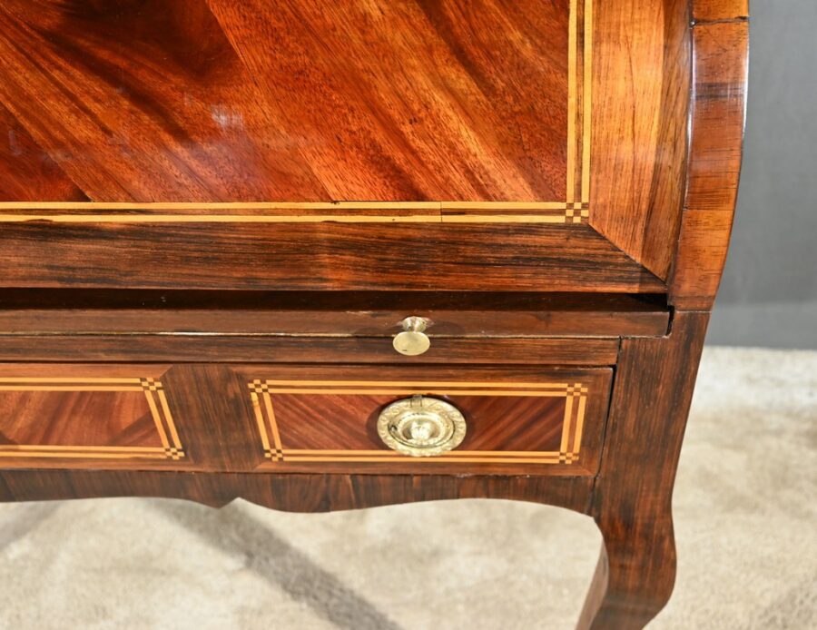 Bureau Cylindre en Acajou et Palissandre, époque Louis XV – 1ère partie XVIIIe – Image 11
