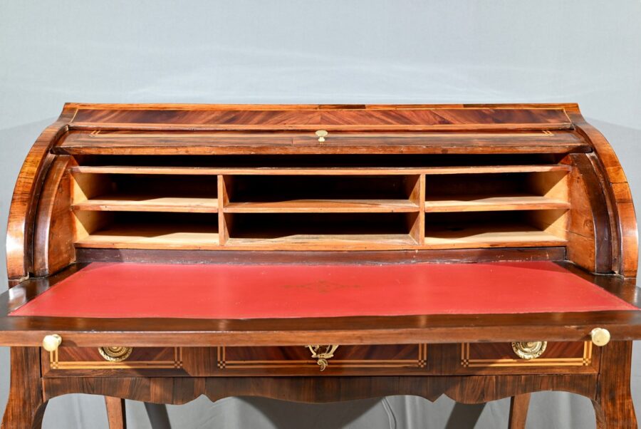 Bureau Cylindre en Acajou et Palissandre, époque Louis XV – 1ère partie XVIIIe – Image 32