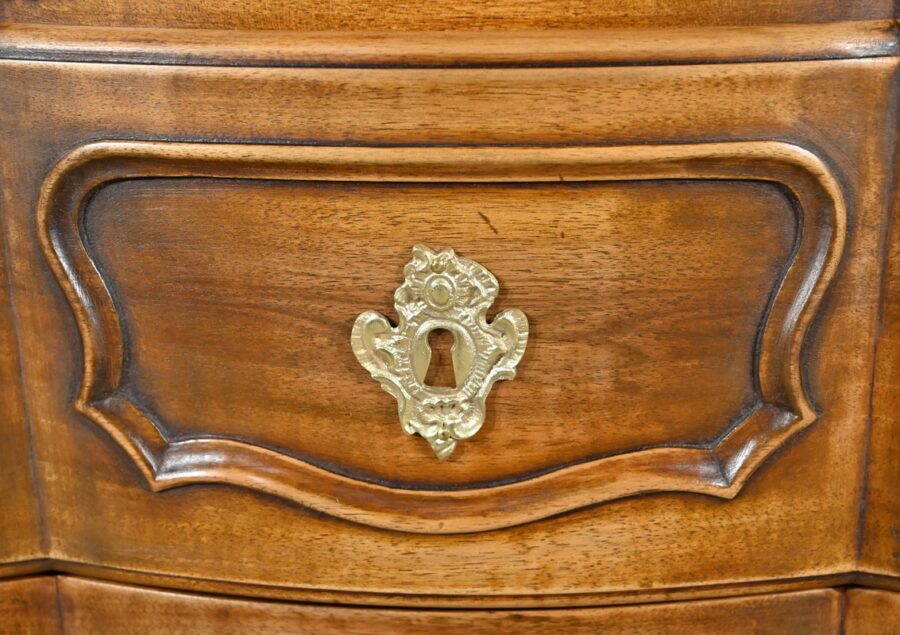 Commode Sauteuse Arbalète en Noyer, style Louis XV – Début XXe – Image 16