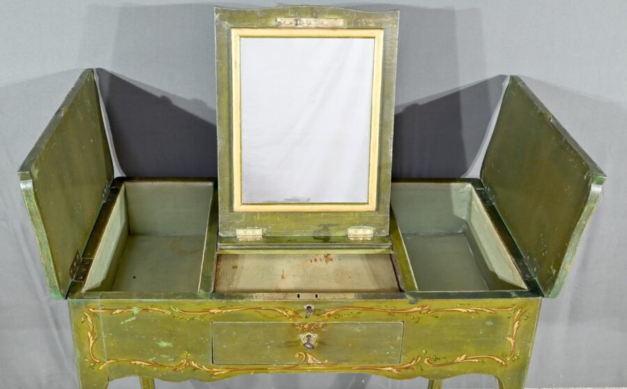 Petite Coiffeuse en Chêne Peint, style Louis XV – Fin XVIIIe – Image 27