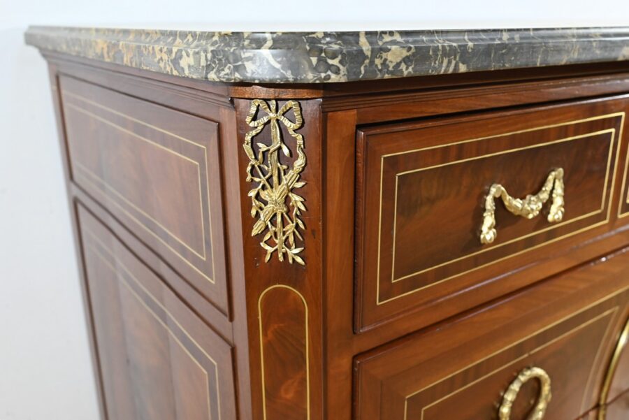 Rare Commode en Acajou, époque Louis XVI – 2ème partie XVIIIe – Image 15