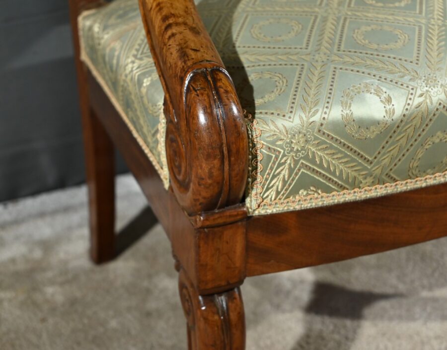 Paire de Fauteuils à Crosses en Acajou, époque Restauration – Début XIXe – Image 18