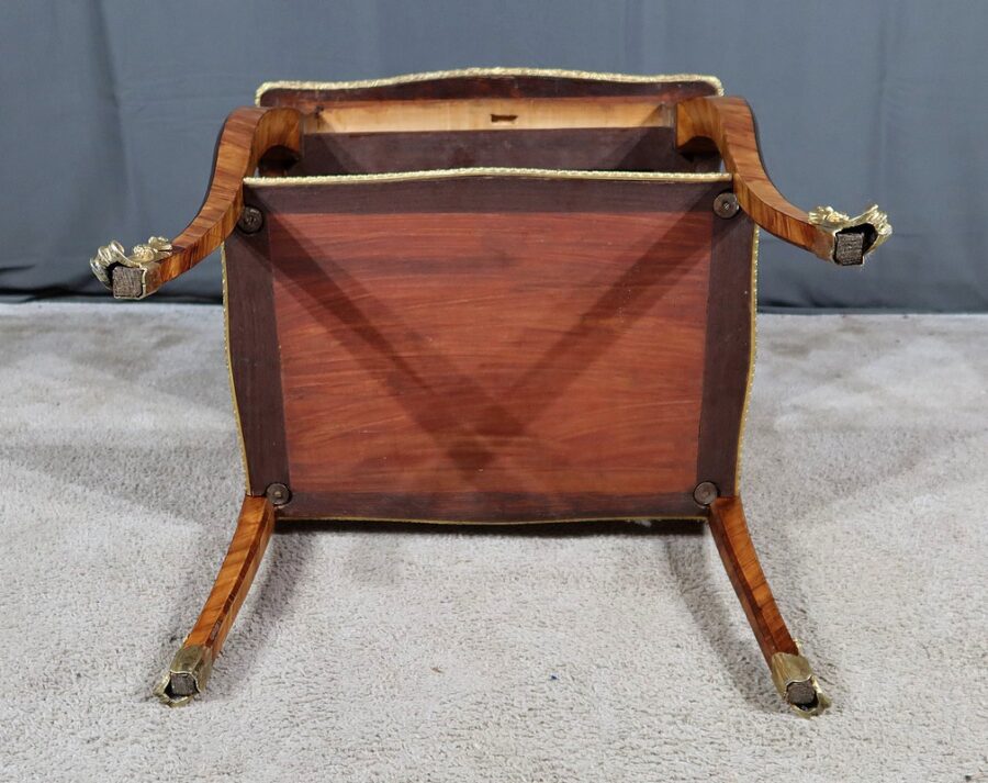 Petite Table de Salon en Bois Précieux, style Louis XV - 1ère partie XIXe – Image 17