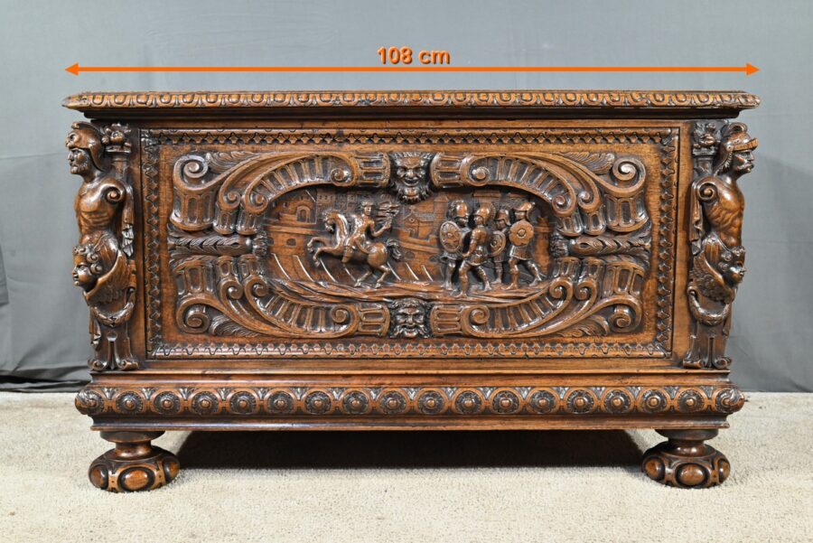 Coffre Français en Noyer, style Renaissance Italienne – Fin XVIIIe – Image 30