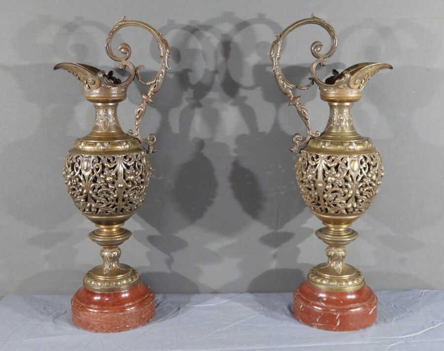 Paire d’Aiguières en Bronze, Art Nouveau – 1910