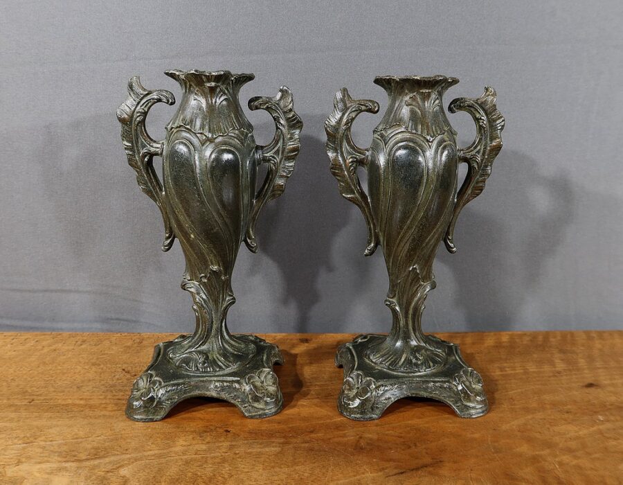 Paire de Soliflores en Régule, Art Nouveau- Fin XIXe