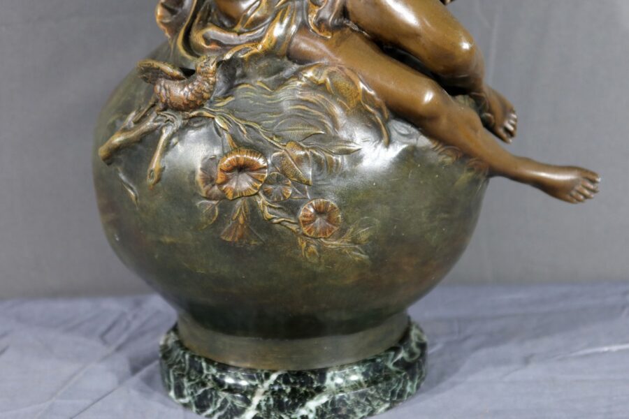 Paire de Vases en Régule, signés L. Moreau – Fin XIXe – Image 11