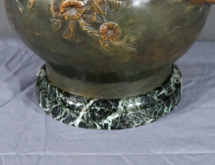 Paire de Vases en Régule, signés L. Moreau – Fin XIXe – Image 13