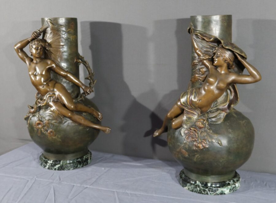 Paire de Vases en Régule, signés L. Moreau – Fin XIXe – Image 4