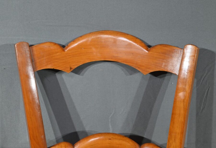 Suite de 5 Chaises de Campagne en Merisier, style Louis Philippe – Fin XIXe – Image 8