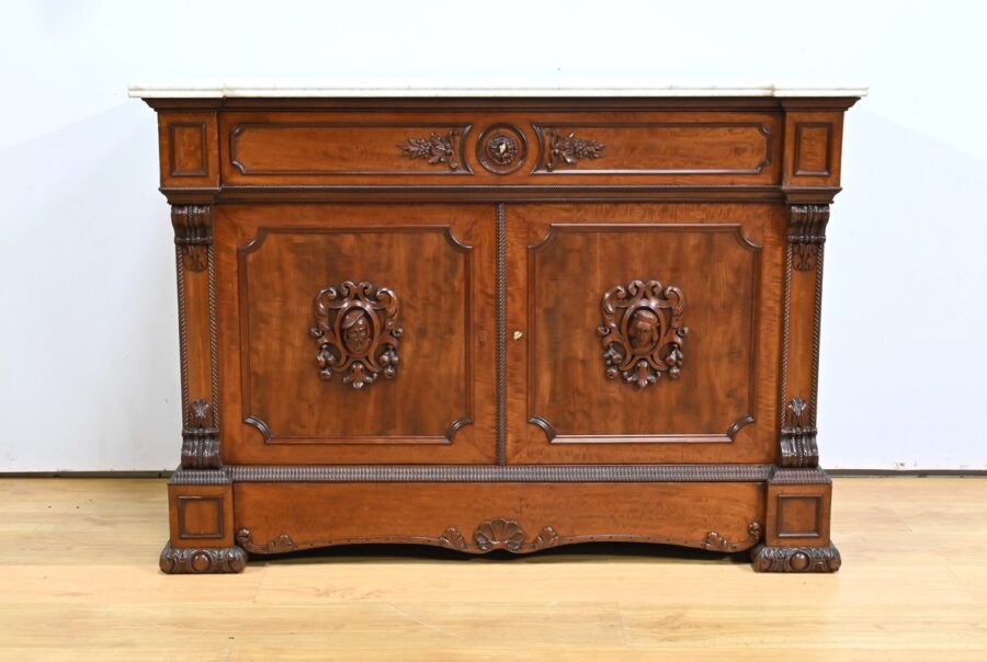 Buffet Commode Écritoire de Propriété, en Acajou et Citronnier, goût Restauration – 1ère Partie XIXe
