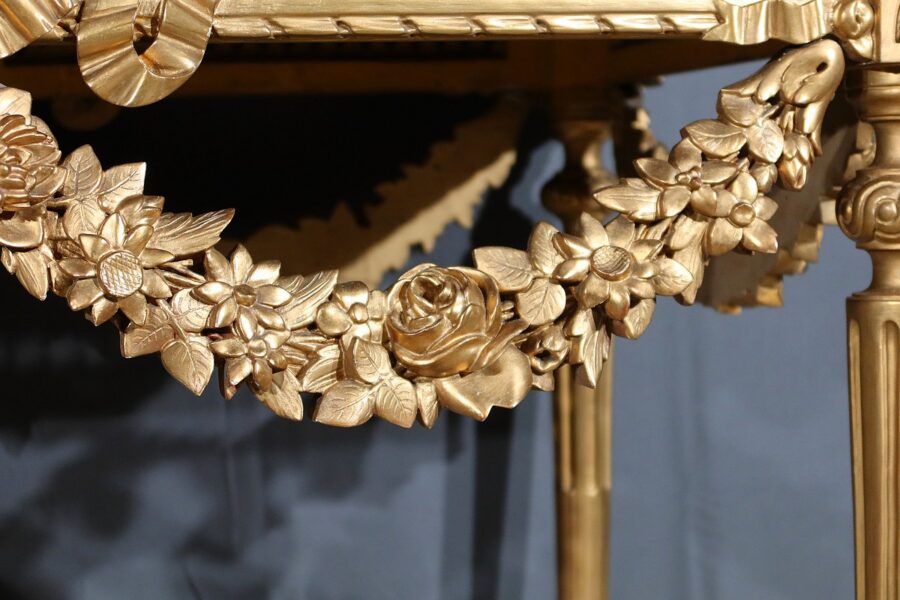 Table Console en Bois Doré , style Louis XVI - 2ème partie XIXe – Image 9