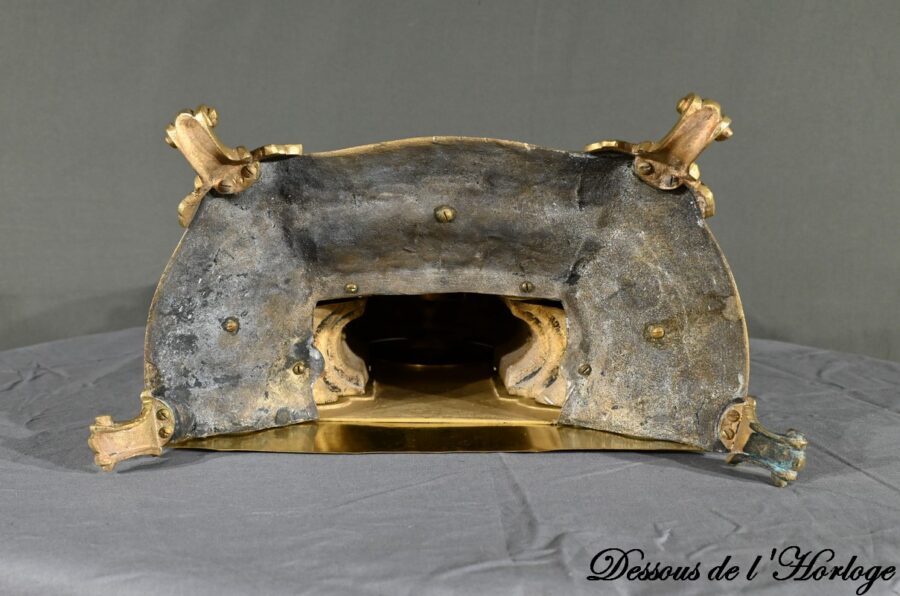 Horloge de Cheminée en Bronze, style Louis XVI - Milieu XXe – Image 24