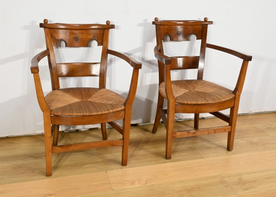 Paire de Fauteuils en Merisier, époque Directoire – Début XIXe – Image 2
