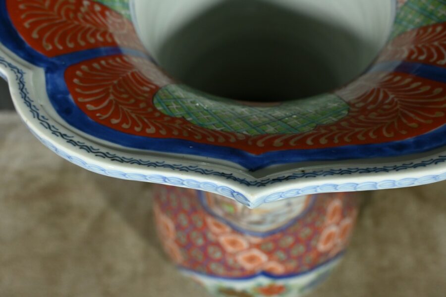 Vase en Porcelaine du Japon, époque Meiji – Fin XIXe – Image 10