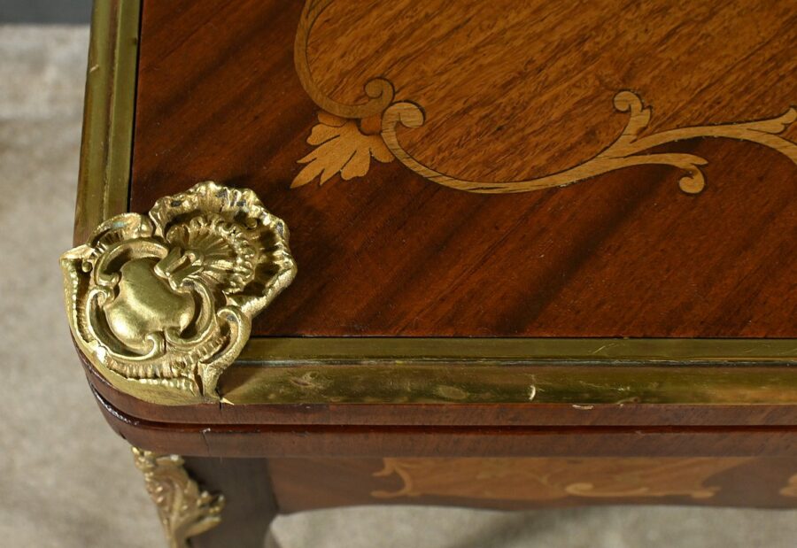 Table de Jeux en Acajou, style Transition Louis XV/Louis XVI – Fin XIXe – Image 11